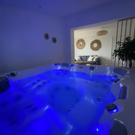 Le Gite De Campagnette Avec Son Jacuzzi Privatif Saint-Martin-Choquel Exterior foto